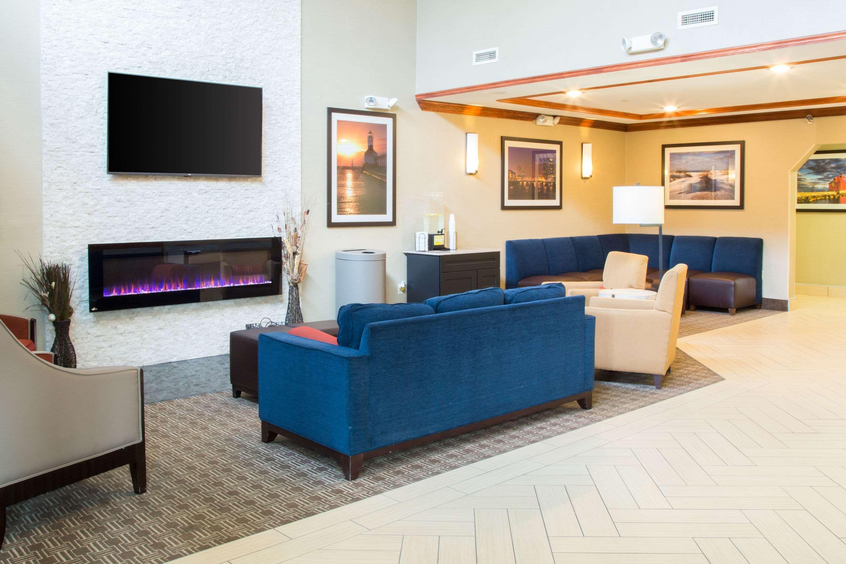 Comfort Suites Grand Rapids South Kentwood Dış mekan fotoğraf