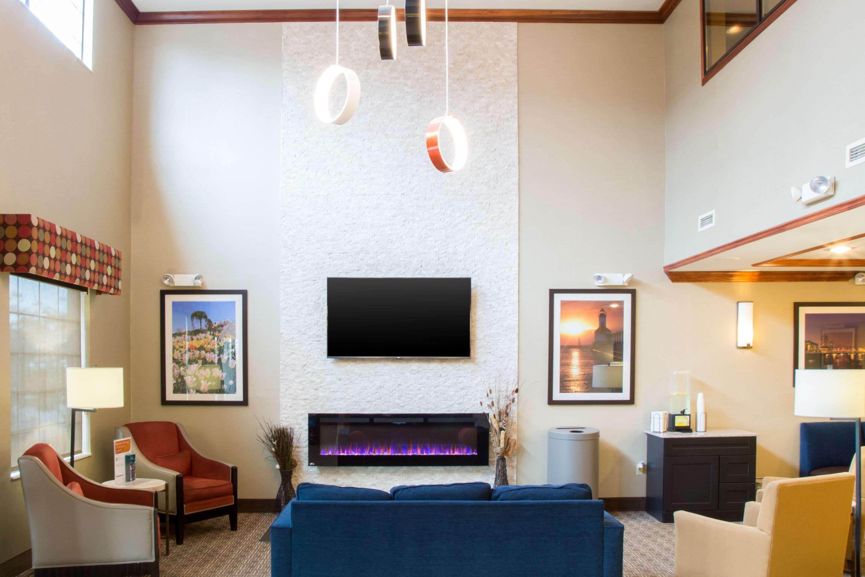 Comfort Suites Grand Rapids South Kentwood Dış mekan fotoğraf