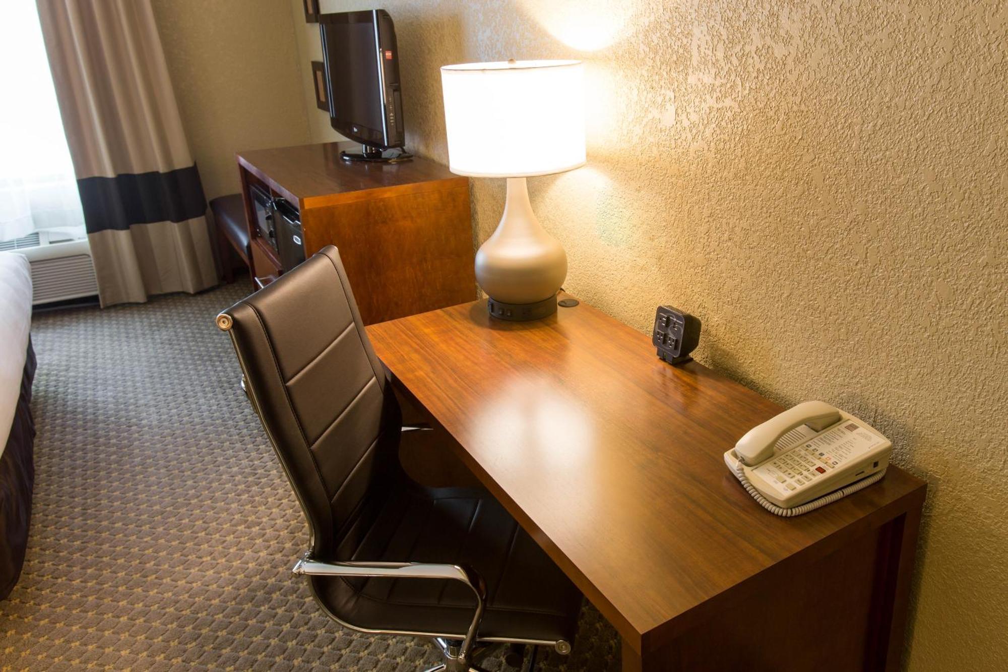 Comfort Suites Grand Rapids South Kentwood Dış mekan fotoğraf